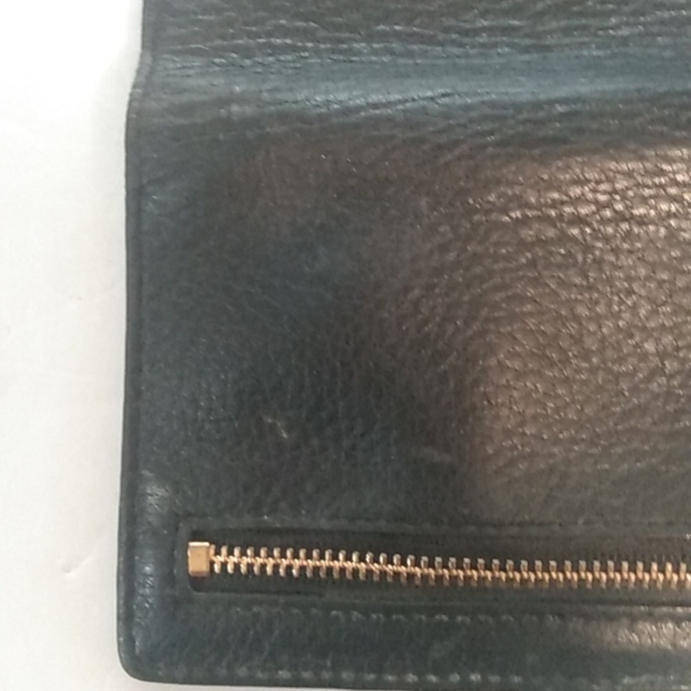 Kate Spade Wallet - Picture 8 of 8